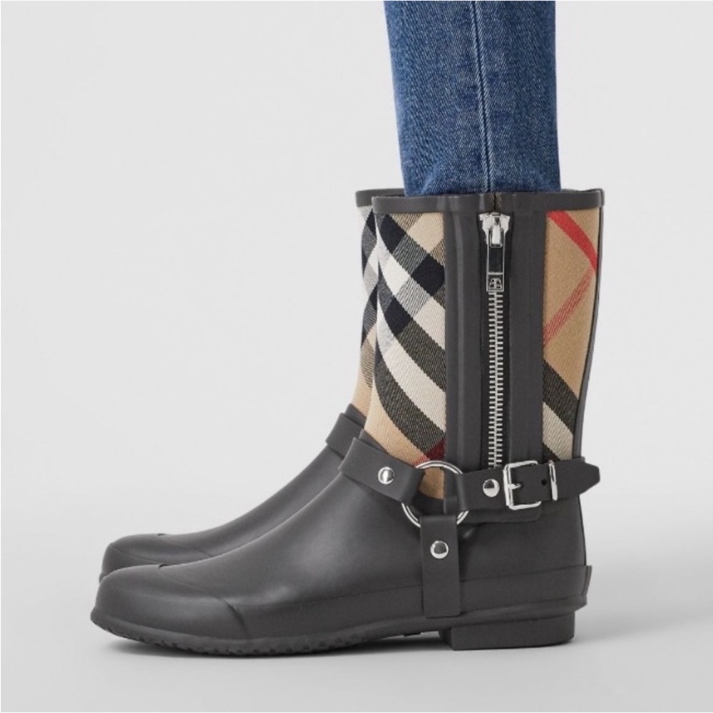 Burberry Black Plaid Rain Boots